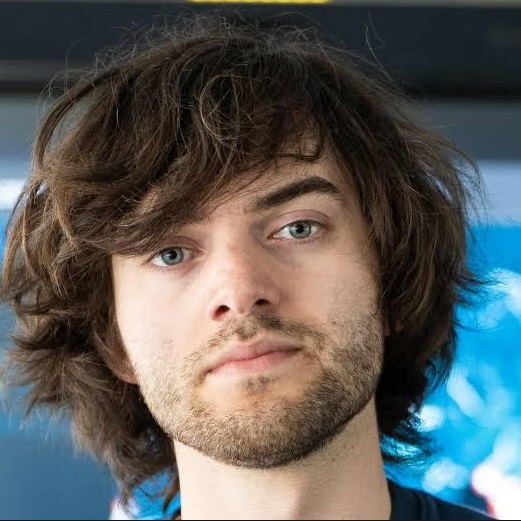 Day 30. Boyan Slat: Innovator and Environmentalist Tackling Ocean Plastic Pollution